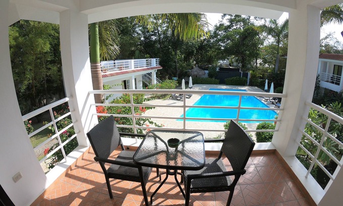 Playa Chiquita Apartamento | One Bedroom Suite & Breakfast at Coral Blanco Sosua