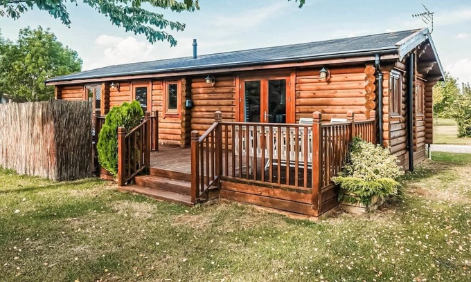 Woodbridge Chalet De Esquí | Alojamiento de 1 habitaciones en Laxfield, Nr Woodbridge