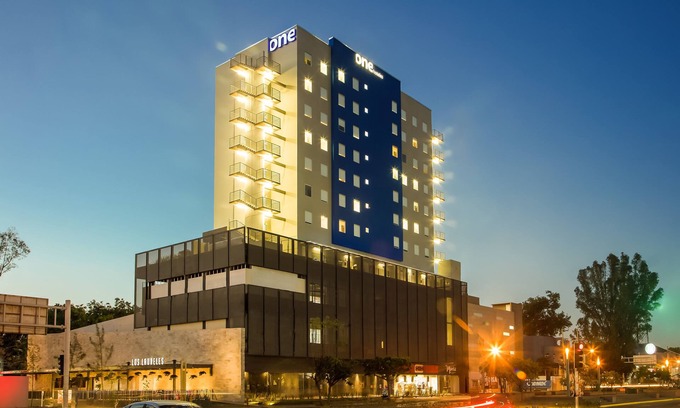 Zona Expo Hotel | One Guadalajara Expo