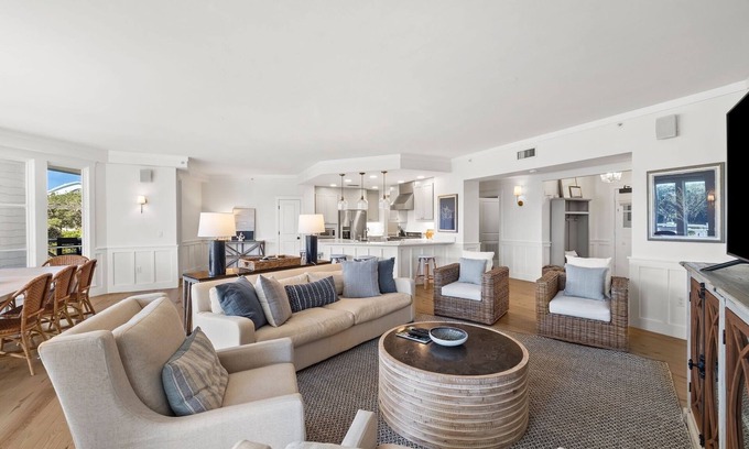 WaterSound Beach Condominio | One Level Condo with Wrap Around Porch! Community Amenities! 30A Beaches!