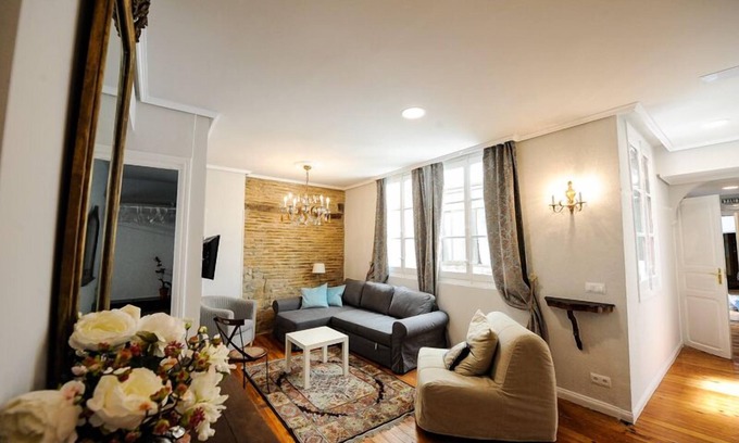 Centro de Pamplona Apartamento | Mágico y con Encanto