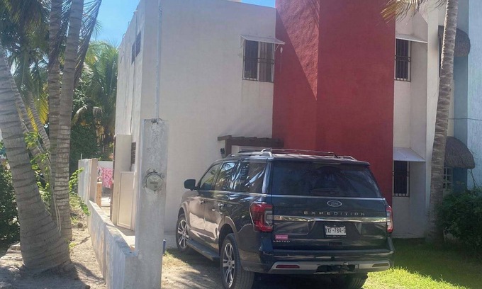 Telchac Puerto Casa | One Minute Walk to the Beach!