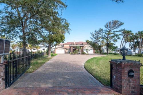 South Daytona Casa | One of a Kind two story gated Halifax Riverfront