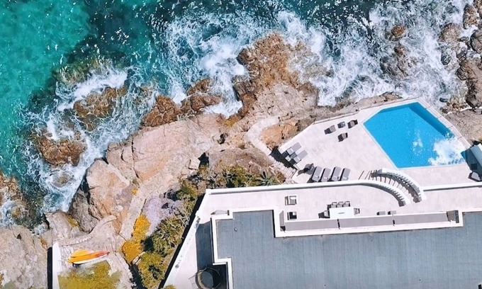 Cannes Villa | Único! Cannes Villa frente al mar experiencia inolvidable