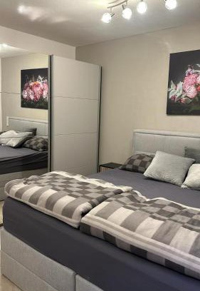 Aubing-Sud Apartamento | One-Room Studio Apartment - S8 Direct from Airport and 15 minute from Oktoberfest