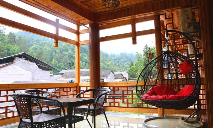 Wulingyuan Casa | one step to heaven inn