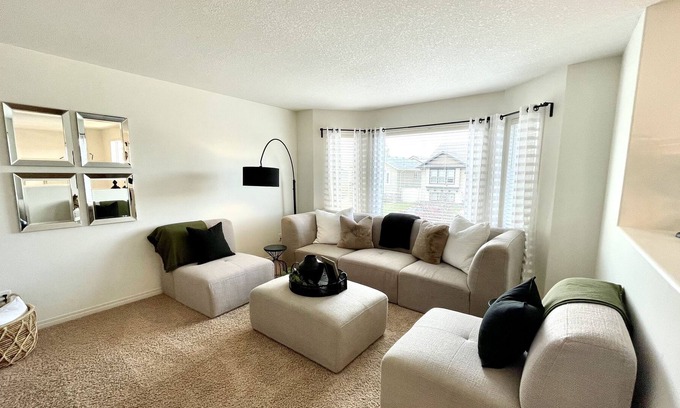 Lethbridge Casa | One Two Five