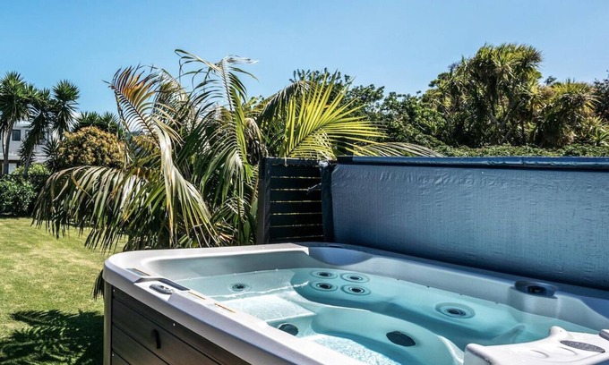 Blackpool Casa | ONEROA COASTAL CLASSIC | Coast & Country | WINTER DEAL - Stay for 3, Pay for 2