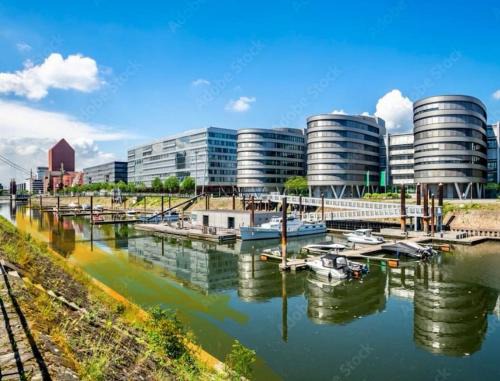 Altstadt Apartamento | OnThePoint, Erdgeschoss, Abstellplatz für Fahrräder, City und Innenhafen 5 Gehminuten!