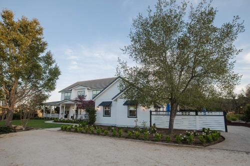 Templeton Apartamento | ONX WINES - Clark House Apartment