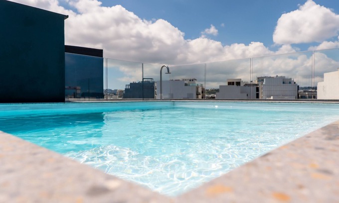 Paceville Hotel | Onyx Hotel