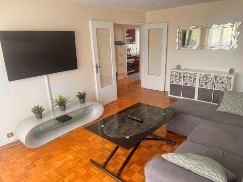 Saint-Gratien Apartamento | OPEN 24 7 Apartment parking 15' PARIS 3' ATHLETICA