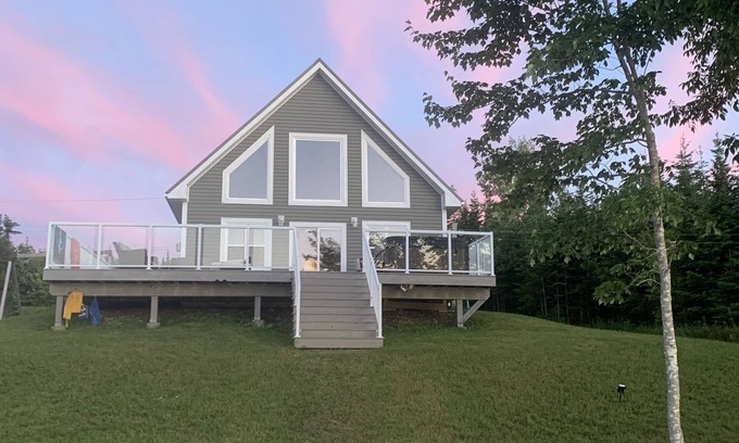 Boylston Cabaña | Open and relaxing lake house, with hot tub and and firetable.