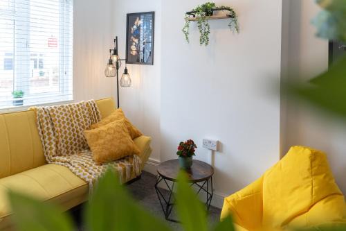 Southsea Casa | Open Mind Property - Luxury 3 Beds & Free Parking
