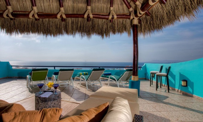 Centro de Puerto Vallarta Casa | Casa de espacio abierto con excelentes vistas al mar y la bahía, a pie de playa y del centro