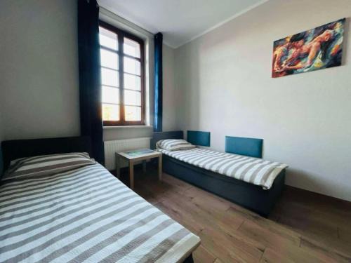 Elk Hostal | Open Tours