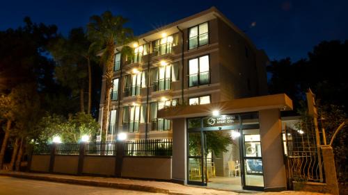 Altnkum Mahallesi Apartamento | OPERA SUITES Apart Hotel