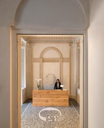 Historic Centre Hotel | Opera35 Boutique Hotel