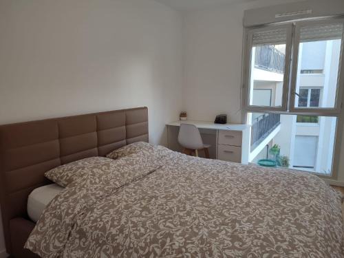 L'Hay-les-Roses Apartamento | Opposite Metro 14, Cozy Guest Room with Garden & Free Parking, 5 min Orly Airport, 7 min Paris