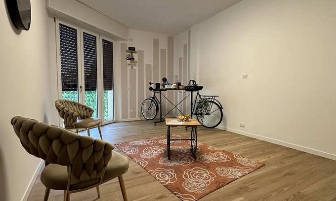 San Siro Apartamento | Opposite the San Siro stadium finely renovated apartment
