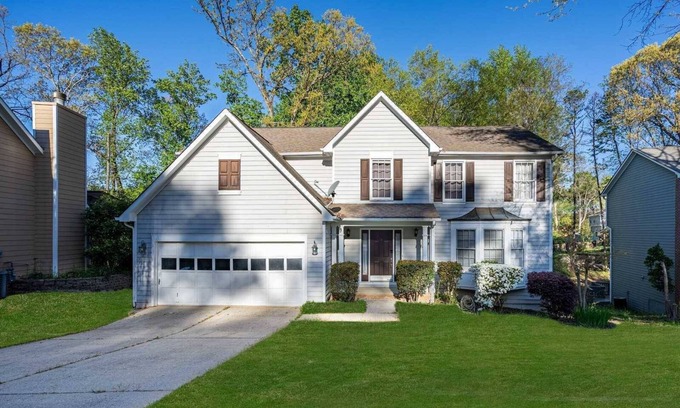 Duluth Casa | Opulence on Spinnaker Dr