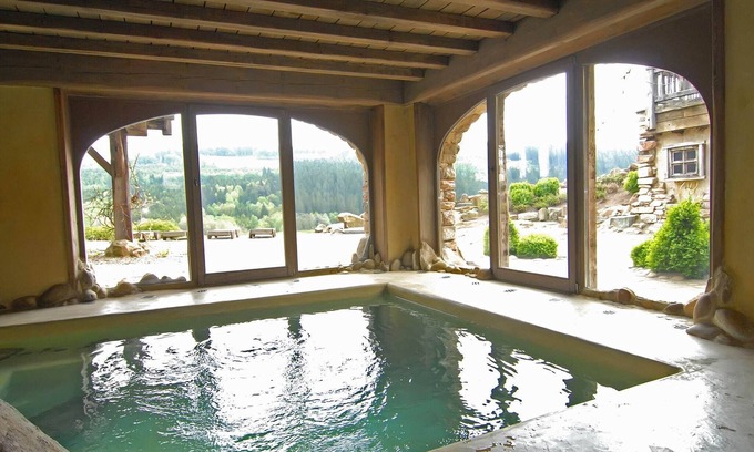 Bellevaux Casa | Opulento chalet en Thirimont con baño vapor turco