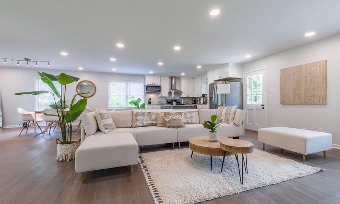 Southwestern Casa | Opuluxe Boho Paradise Home: Unit #1 w/ Private Entrance