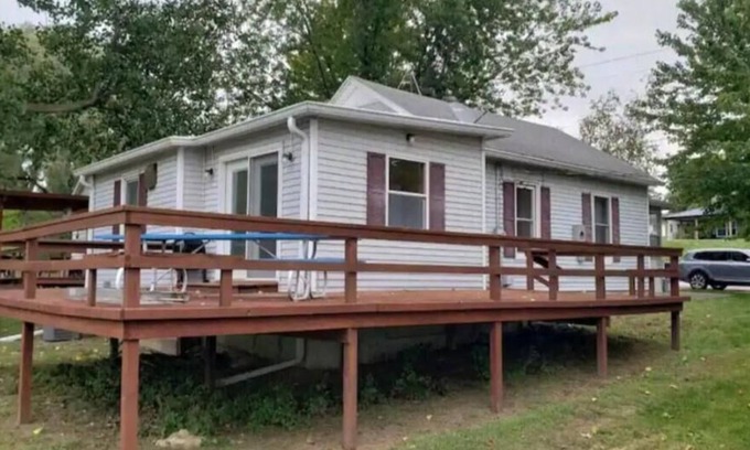 Oquawka Casa | Oquawka Cottage With River View