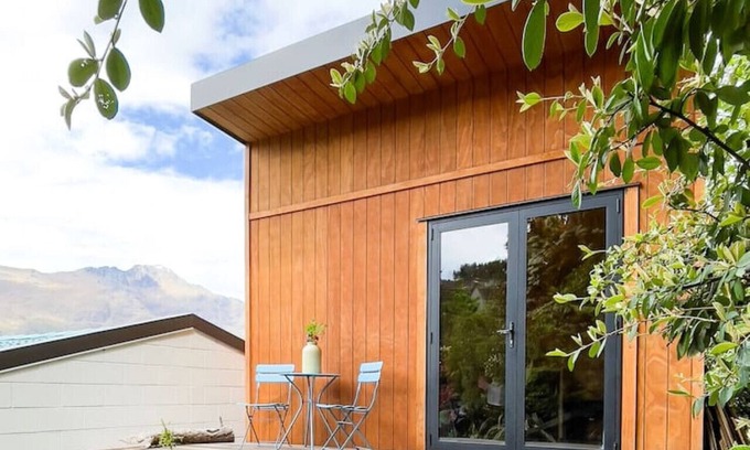Sunshine Bay Casa | Ora° Retreat - Kereru Cabin - Lofted Lake Views