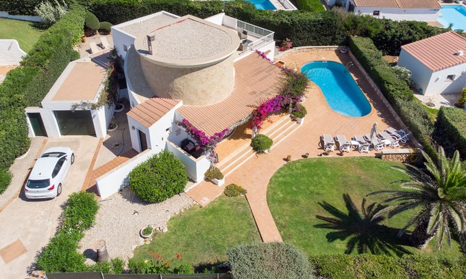 S'Algar Villa | Orana es una joya escondida en S'Algar con fantásticas vistas al mar Mediterráneo