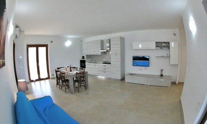Rodi Garganico Apartamento | Apartamento de naranja