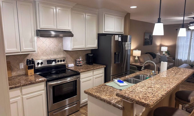 Orange Grove Casa | Orange Grove Country Home, 3-bedroom/2 bath