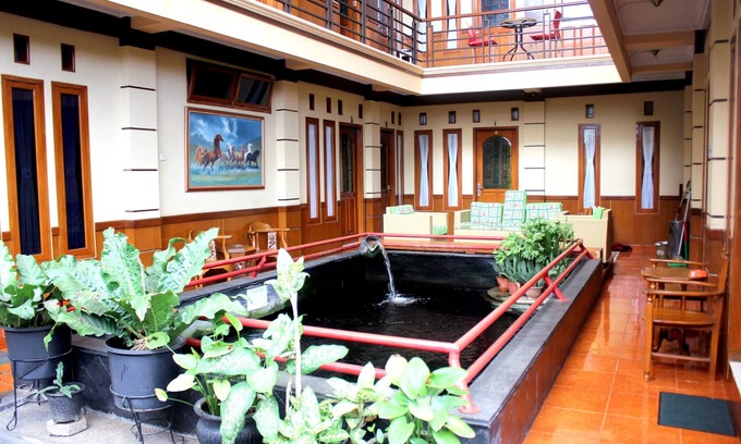 Sukajadi Hotel | Orange Home Syariah
