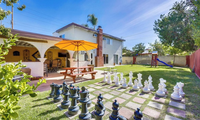 Orange Casa | 15 minutos a Disneyland, 30 minutos a la playa, cómodo, espacioso y aprobado por niños