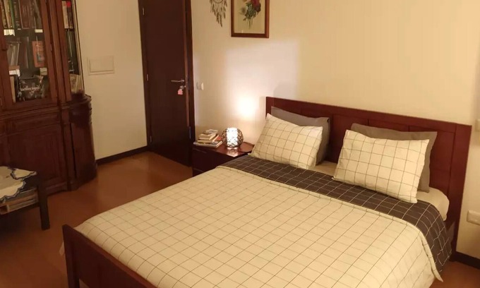 Barreira Casa | Orange room