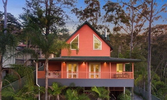 North Gosford Casa | Orange Treehouse