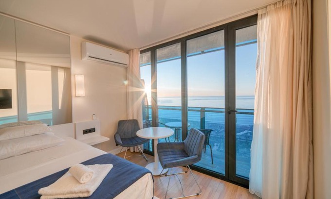 New Boulevard Hotel | Orbi Hotel Batumi