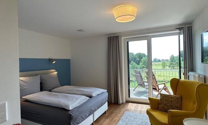 Poppenbull Apartamento | Orchard - Water lily farm