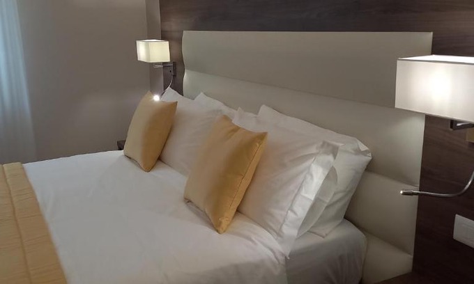 Pineta Cama Y Desayuno | Orchid Luxury Suite