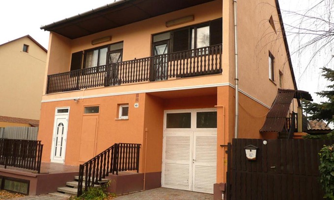 Tata Apartamento | Orchidea Apartman Tata