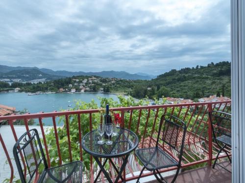 Kolocep Island Apartamento | Oreb Dream Apartments - Two Bedroom Apartment with Terrace and Garden View Apartment 5
