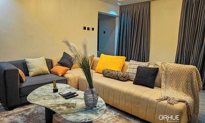 Benin City Casa | Orhue Suites Duplex with a Penthouse