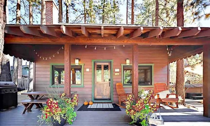 South Lake Tahoe Cabina | Original Tahoe Cabin - With A/C