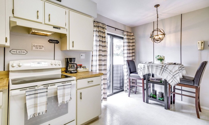 Ventura Casa | Orlando Vacation Rental w/ Yard & Pool Access