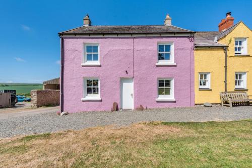St Brides Casa | Orlandon Farm Cottage