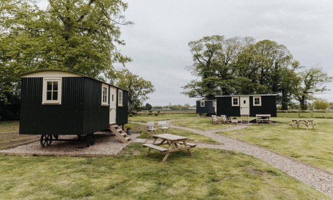 Great Yarmouth Chalet De Esquí | Ormesby Manor - Shepherd's hut Beekeeper