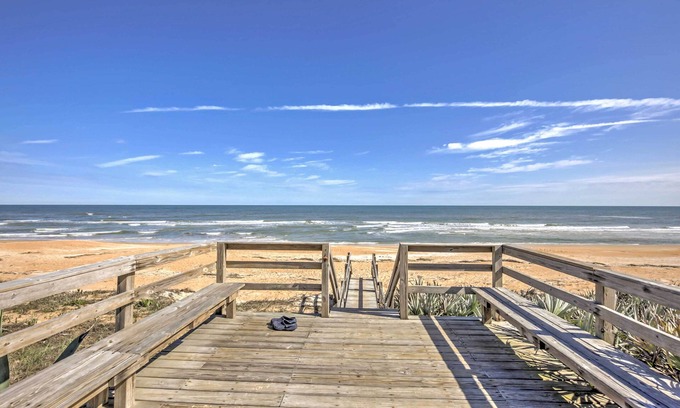 Ormond Beach Casa | Ormond Beach Resort: pasos de la casa a la piscina y la playa