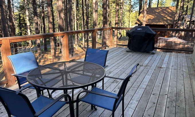 Black Bart Casa | Ormsby House 1489O 4 Bedroom Home by RedAwning