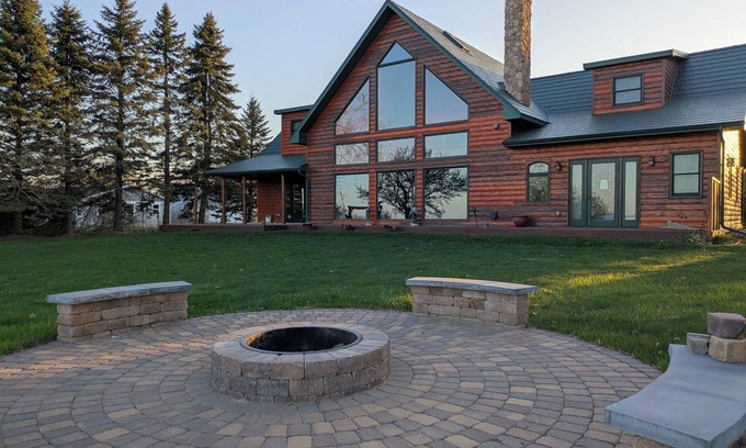 Osakis Casa | Osakis Sunrise Cabin - on the lake!