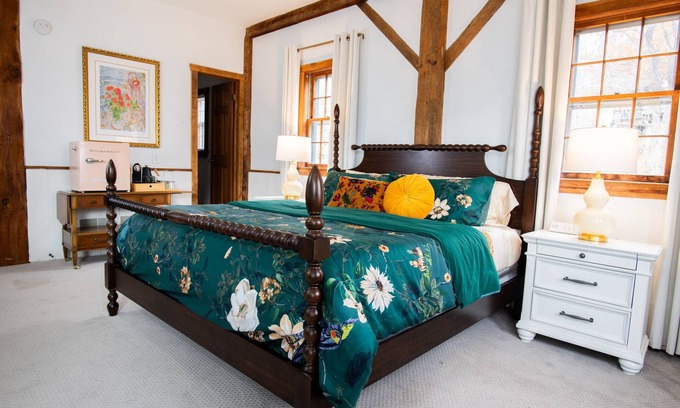 Steeles Tavern Casa | Osceola Mill is a boutique inn located in the Shenandoah Valley 20 minutes from Lexington and Staunton.